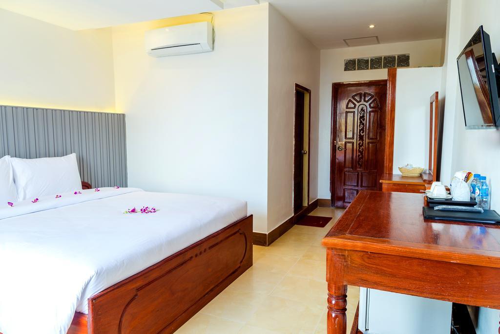 Paôy Pêt Ly Heng Chhay Hotel מראה חיצוני תמונה