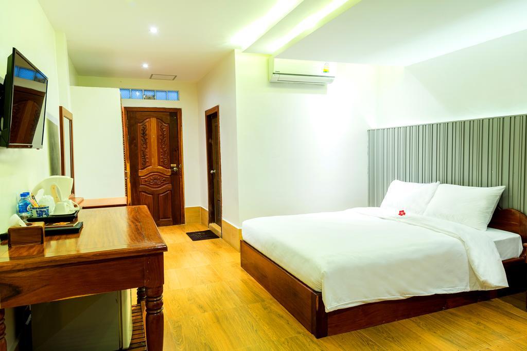 Paôy Pêt Ly Heng Chhay Hotel מראה חיצוני תמונה