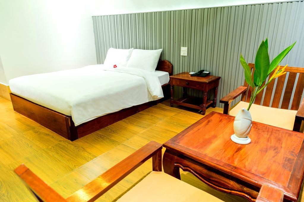 Paôy Pêt Ly Heng Chhay Hotel מראה חיצוני תמונה