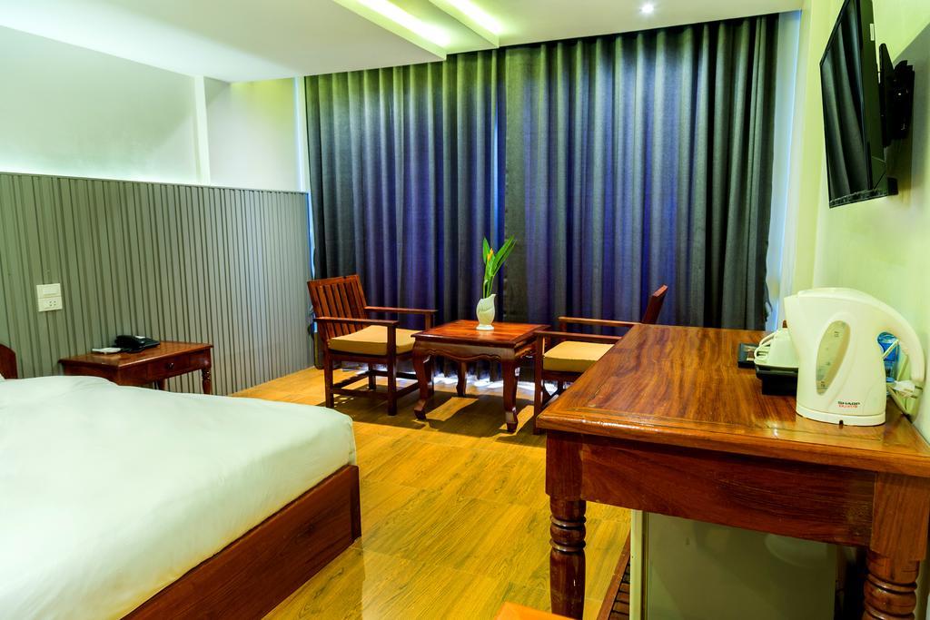 Paôy Pêt Ly Heng Chhay Hotel מראה חיצוני תמונה