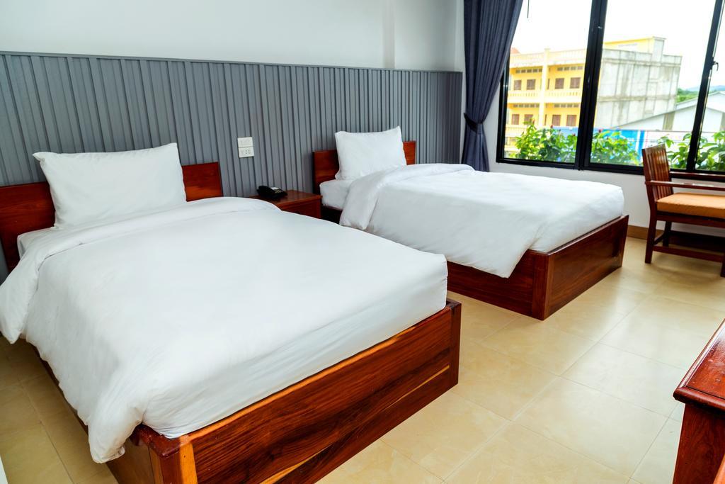 Paôy Pêt Ly Heng Chhay Hotel מראה חיצוני תמונה
