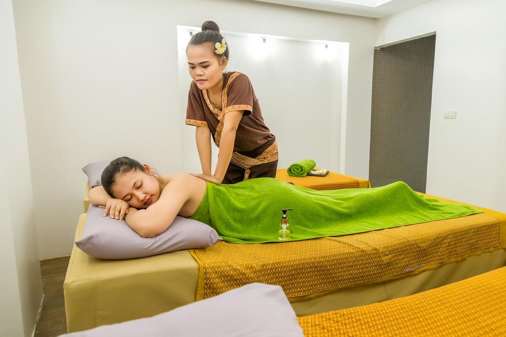 Paôy Pêt Ly Heng Chhay Hotel מראה חיצוני תמונה